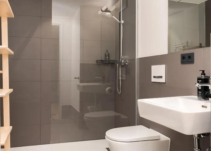Limehome Favoritenstr فيينا