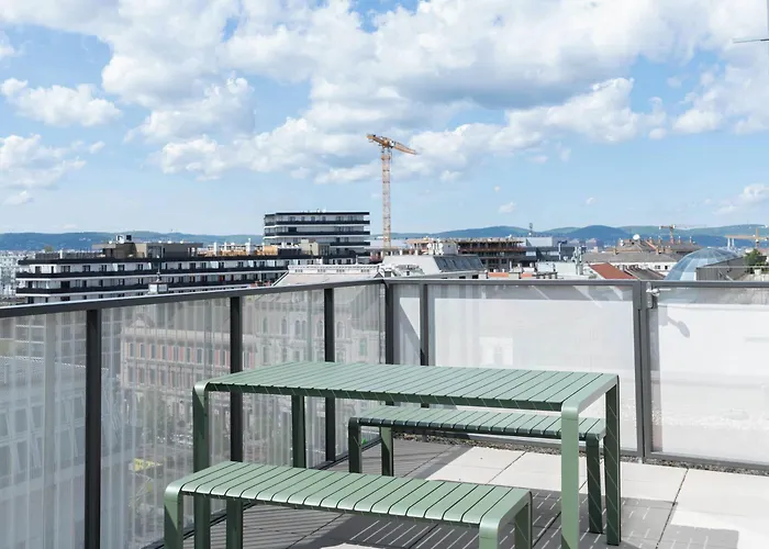 Limehome Favoritenstr * Vienna